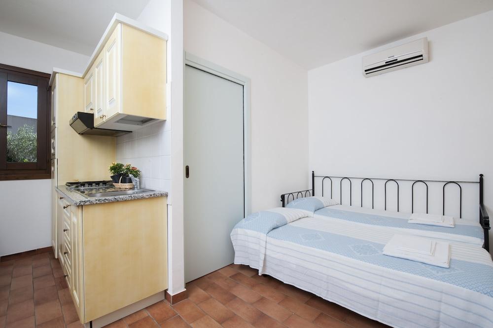 فيلاّسيمِيوس Residence S'Incantu المظهر الخارجي الصورة